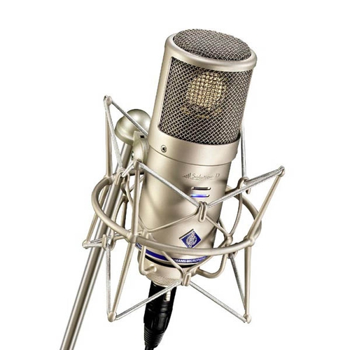 Студийный микрофон Neumann D-01