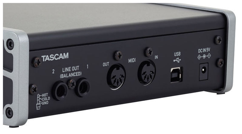 Звуковая карта tascam