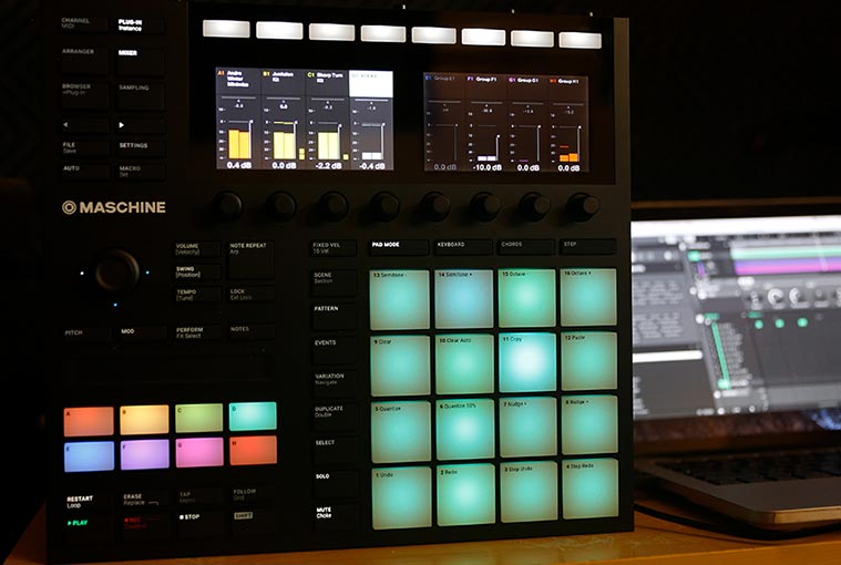 Native Instruments Maschine MKIII title=